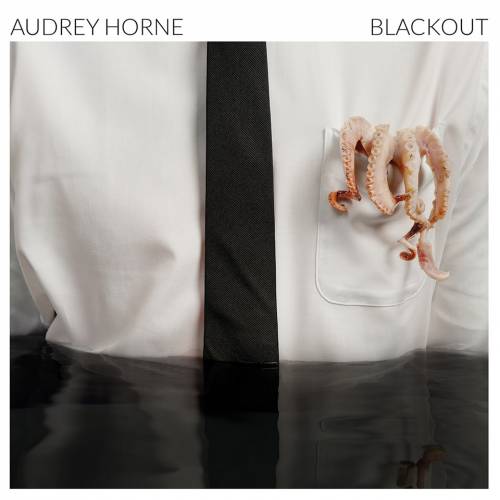 Audrey Horne (NOR) : Blackout
